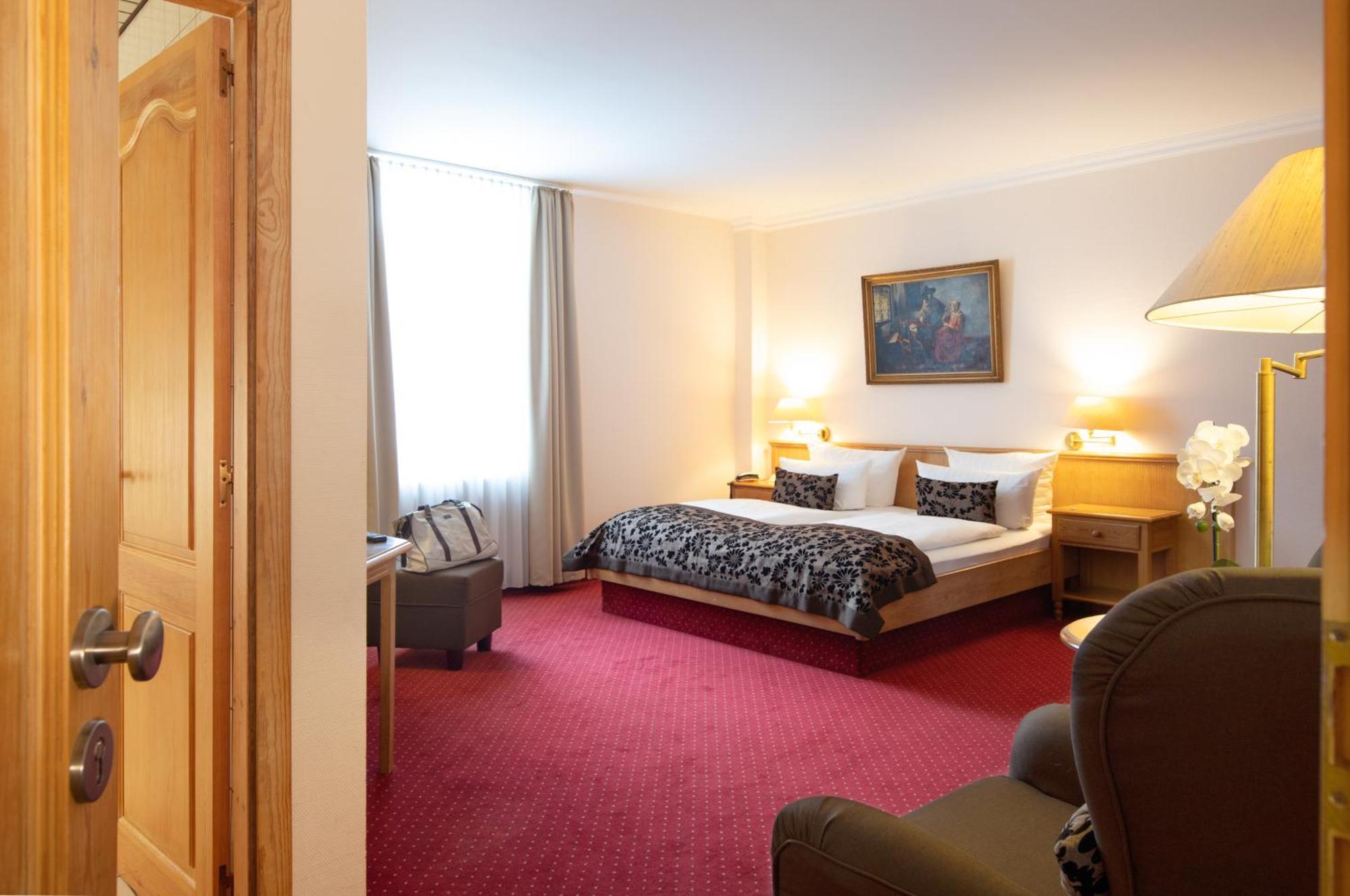 Flora-Apart-Residenz Fredersdorf Екстериор снимка